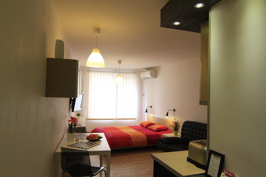 Stay Nexus Galaxy Center Софія Екстер'єр фото